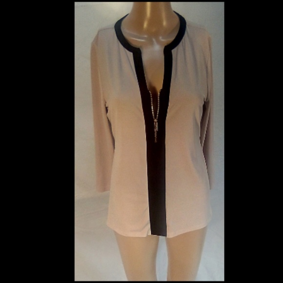 Calvin Klein Top - Picture 2 of 3